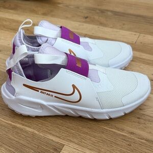 Brand New: Nike Kids Flex Runner 2